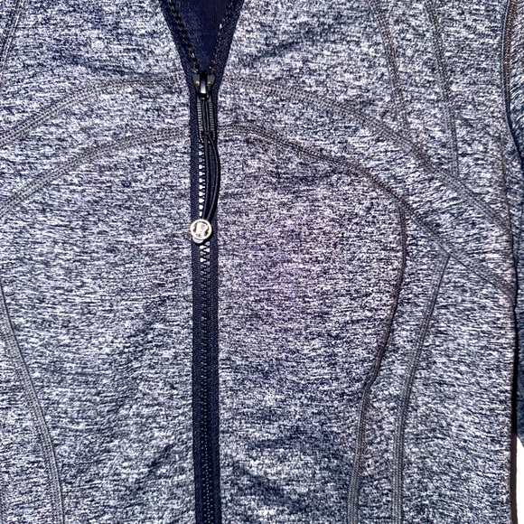 Lululemon Define Jacket Heathered Black Size 6 Excellent Condition - Picture 15 of 16